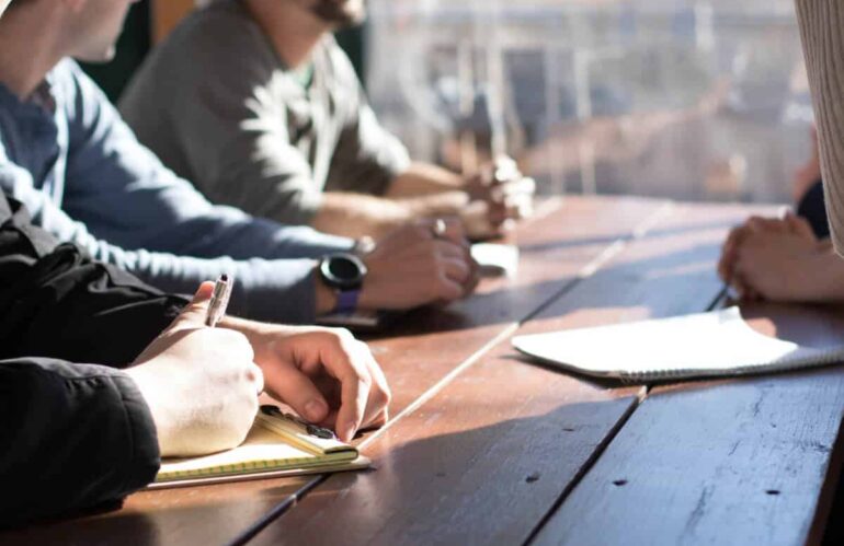 The Most Common Mistakes in Commercial Contracts and How to Avoid Them